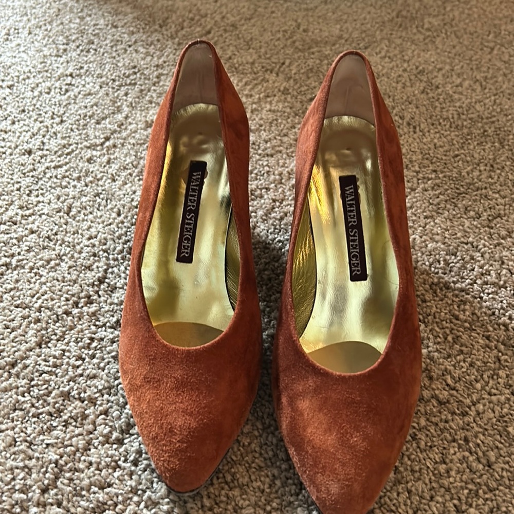 Walter Steiger brown suede heels